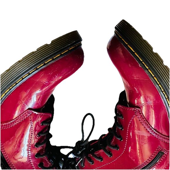 Docs Dr. Martens Women's 1460 Boots Red Cherry wood Patent Leather Size US 7 - Picture 8 of 10